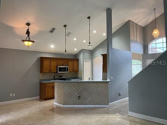 4th image of 2725 Crane Trace Cir