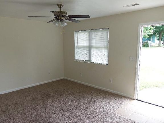 4th image of 1012 Durham St #1012B