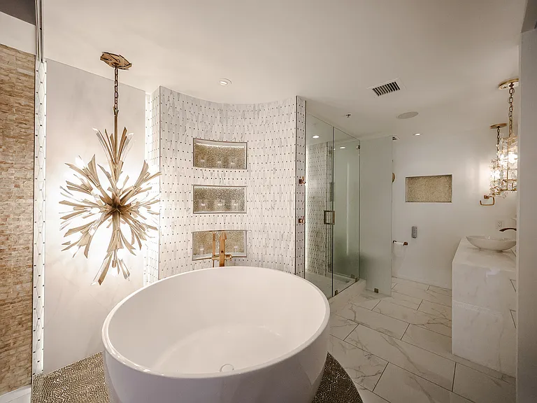 7157 E Rancho Vista Dr — Photo 68