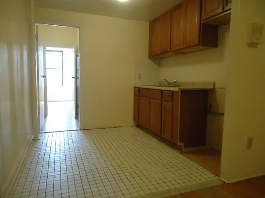 Rented by Hakeem Shahid, LREB | media 35