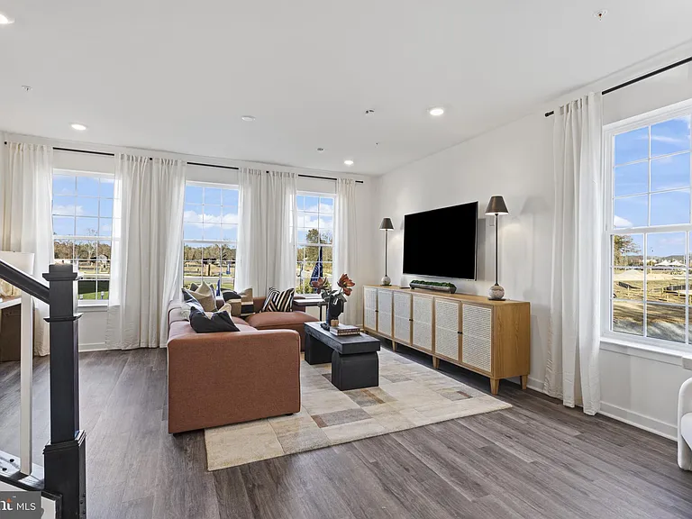 7434 Fern Gully Way — Photo 12