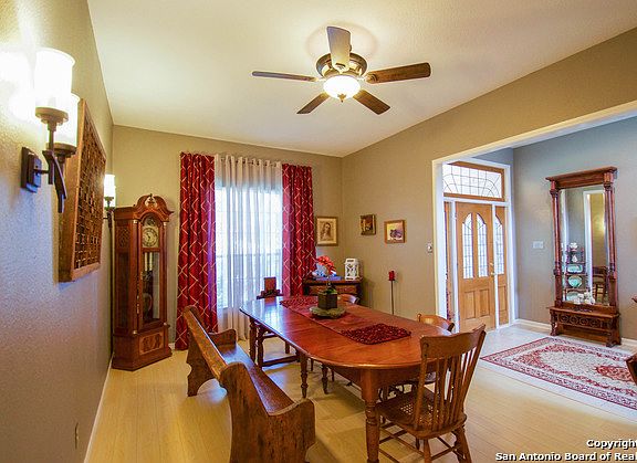 4th image of 13226 Hunters View St
