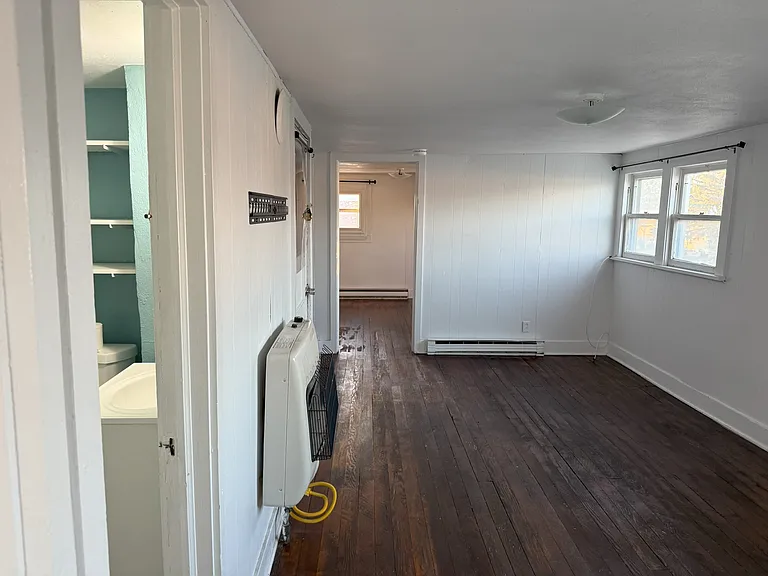 612 N Absaroka St — Photo 6