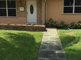 1322 Dewey St, Hollywood, FL 33019