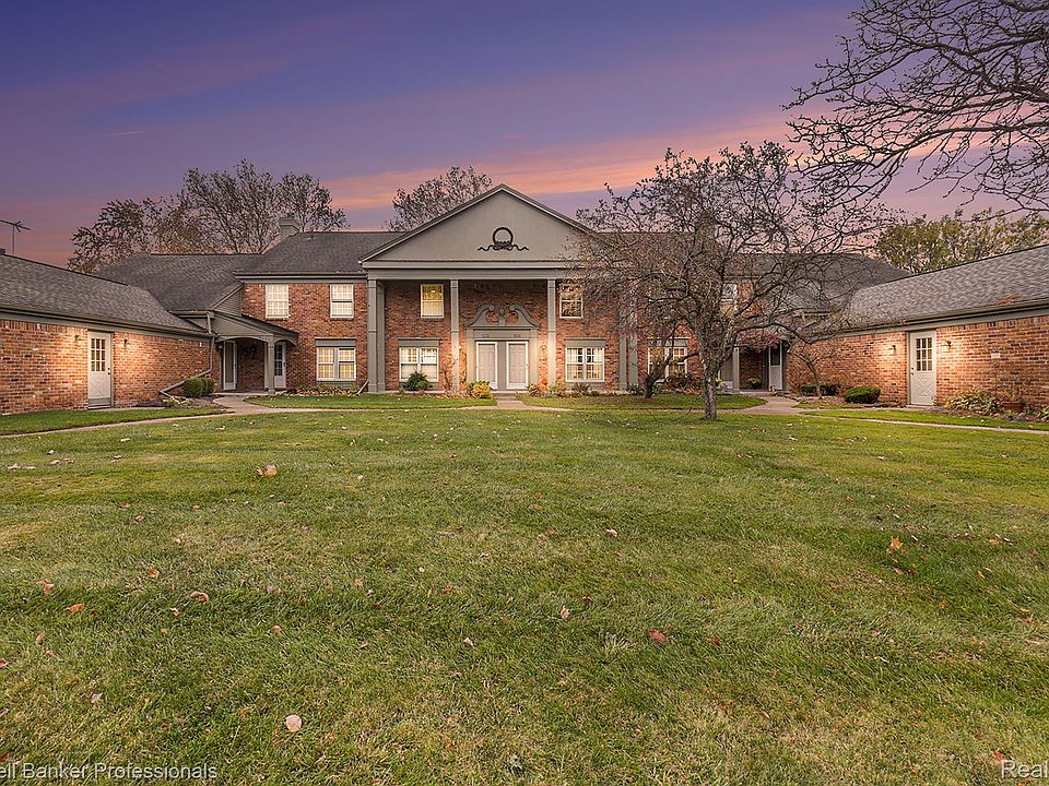 1st image of 2664 Williamsburg Cir