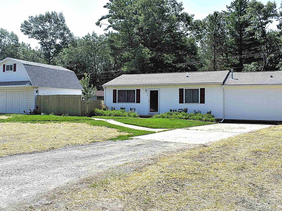 1st image of 5739 Port Austin Rd