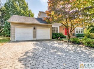 2 Birch St, Milltown, NJ 08850