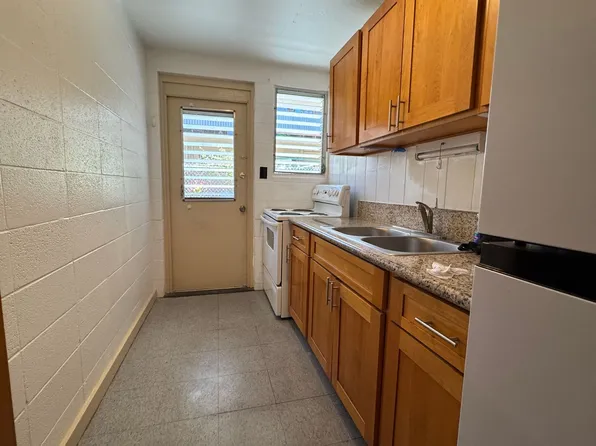 3353 Campbell Ave APT 1-7, Honolulu, HI 96815