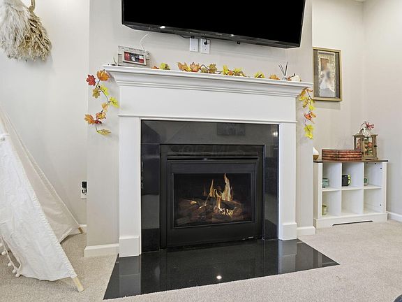 4th image of 5219 Linton St