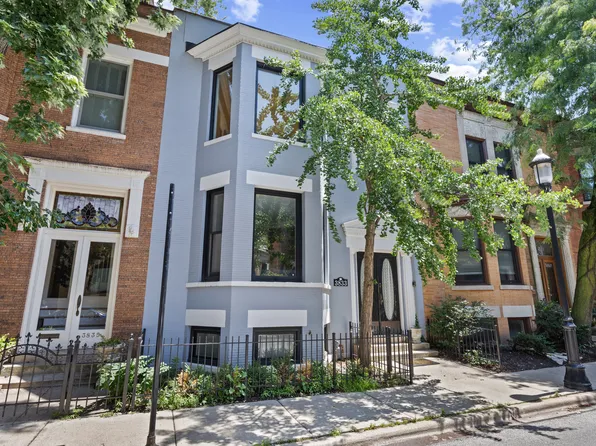 3833 N Alta Vista Ter, Chicago, IL 60613