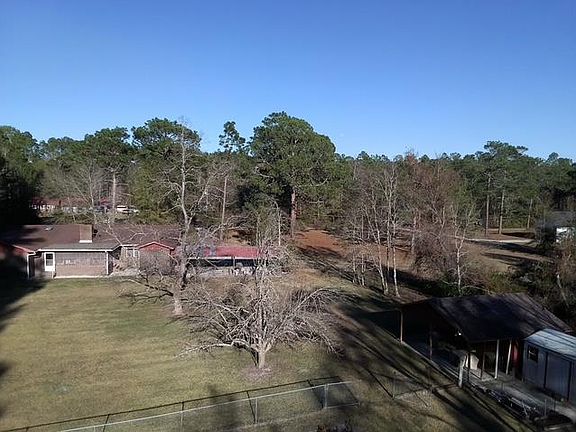 4th image of 160 Pine Forest Dr