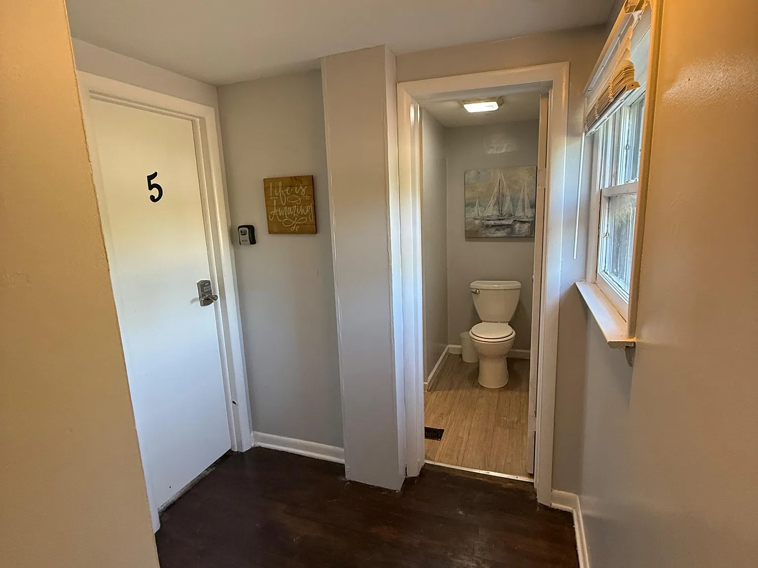 4 bed, 3.0 bath, 2800 sqft, $771 — Photo 4