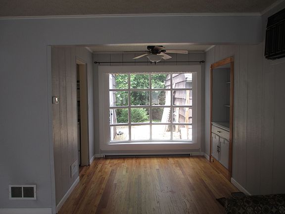 4th image of 2689 Rowehl Dr