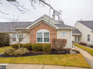 1007 Ginger Ct #63, Mount Laurel, NJ 08054