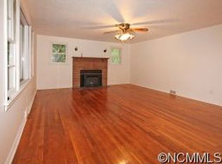 11 Phlox Dr, Waynesville, NC 28785