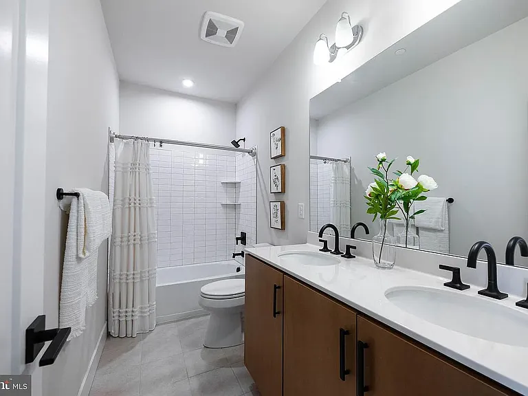 305 Manion Aly — Photo 10