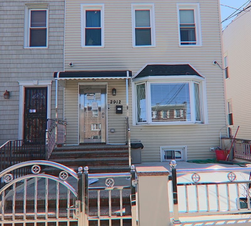 1st image of 2912 Miles Ave Floor 2