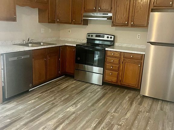 2nd image of 146 Farrell Ln