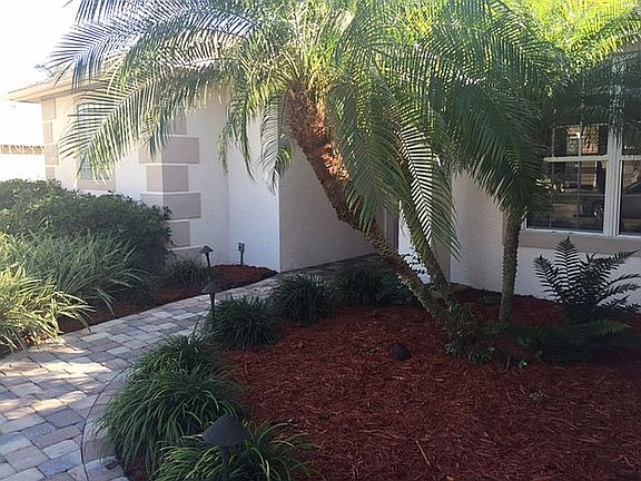 2nd image of 921 Wood Creek Dr