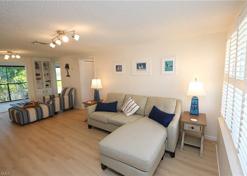 1st image of 611 Palm Ave #F-30