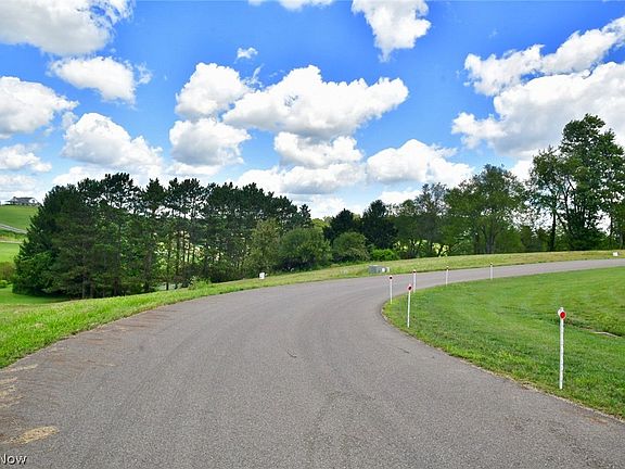 5th image of Corbin Dr