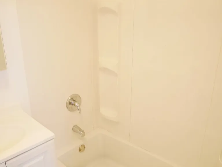 1130SMA — Photo 11