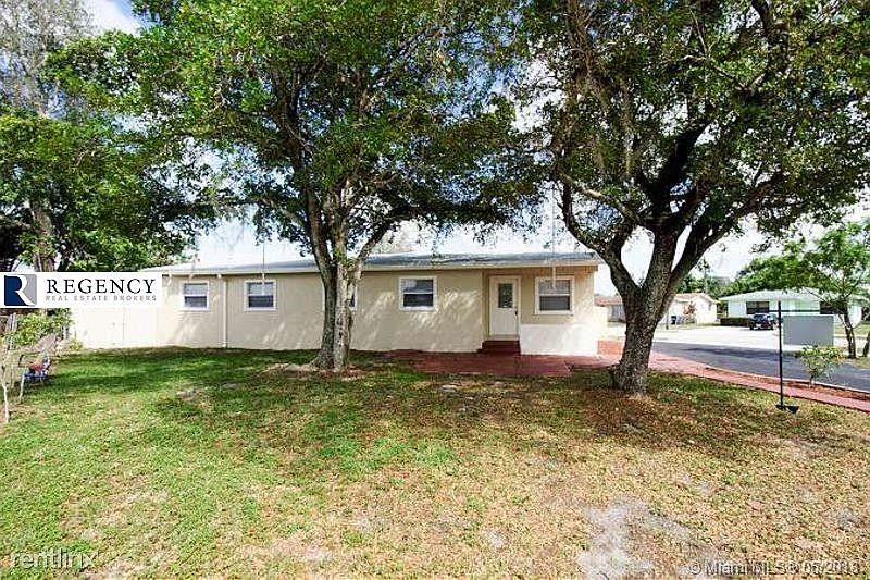 1st image of 2480 NW 30th Way