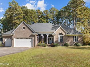 5019 Country Club Dr N, Wilson, NC 27896