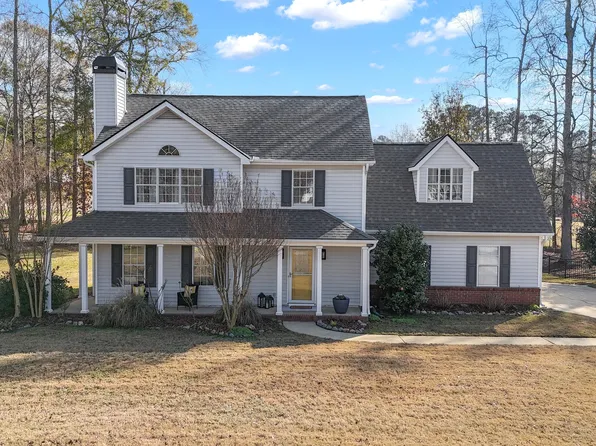 301 Calgary Dr, Peachtree City, GA 30269