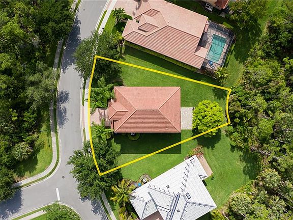 3rd image of 3525 Malagrotta Cir