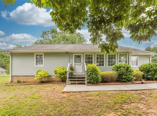 2850 Carter Ln, Loganville, GA 30052