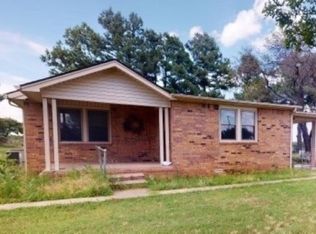 1176 Cox City Rd, Rush Springs, OK 73082