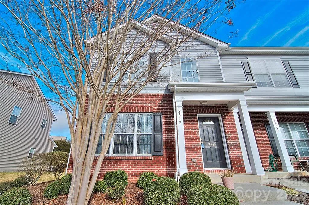 2849 Summergrove Ct — Photo 1