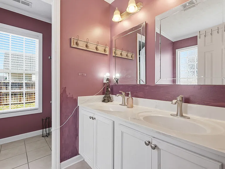 1410 Mingary Ave — Photo 12