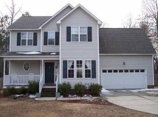 200 Spearhead Pl, Clayton, NC 27520