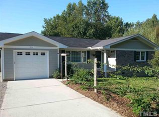 914 Olive St, Apex, NC 27502