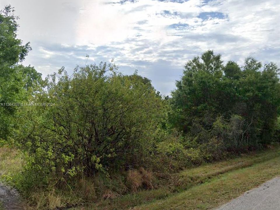 1st image of 3818 NW 20th Ave