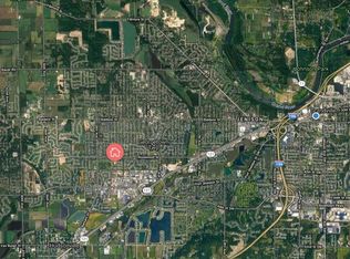 2532 Audrey St, Jenison, MI 49428