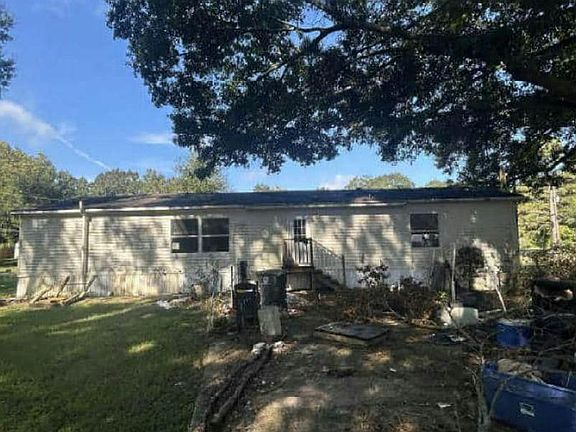 5th image of 3830 N Row Ave