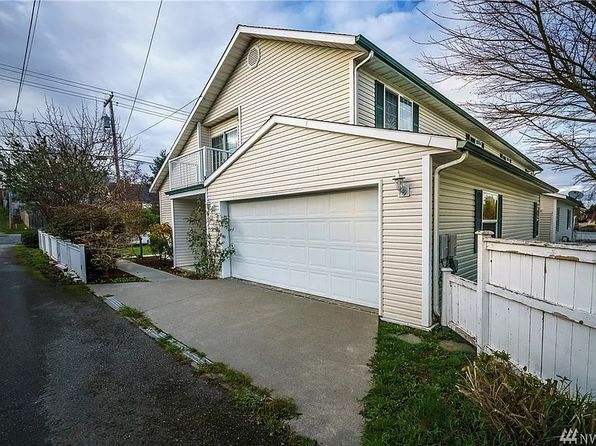 1909 M Ave #1