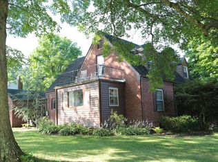 930 Heatherwood Rd, Bluefield, WV 24701