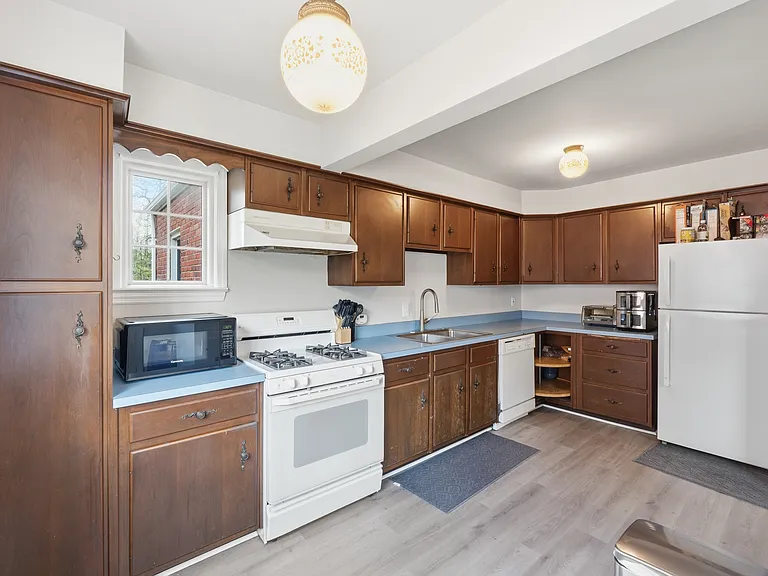 6701 Rhode Island Ave — Photo 5