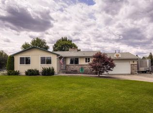 18606 E Baldwin Ave, Greenacres, WA 99016