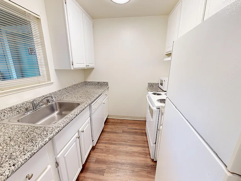 Kitchen Kitchen