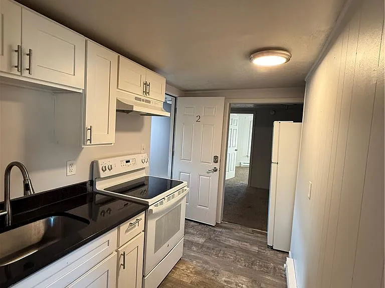 1032 Cherokee St #2 — Photo 2