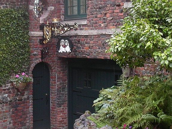 side view from Upper Terrace