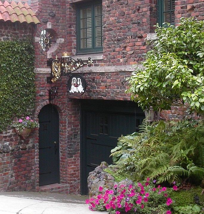 side view from Upper Terrace