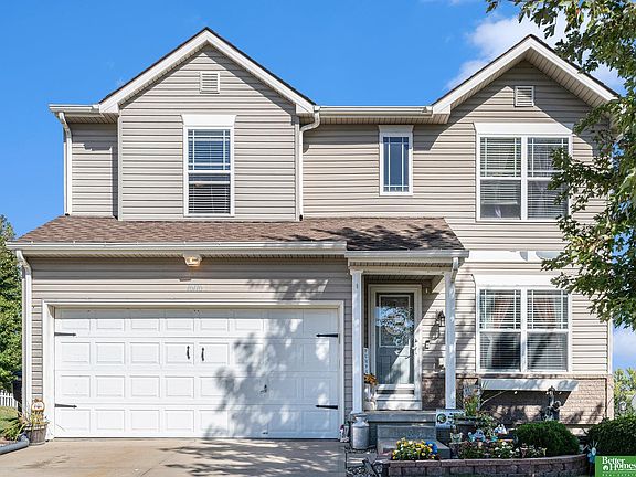 3rd image of 16116 Cherrywood St