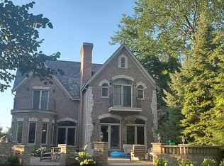 2941 Keystone Rd, Northbrook, IL 60062