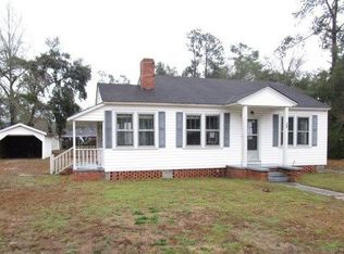 708 Highland Dr, Kingstree, SC 29556